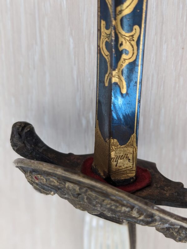 French Officer’s sword: blade with golden engravings