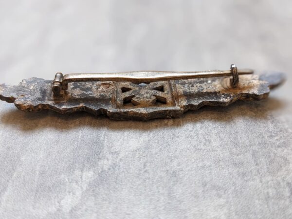 ww2 close combat clasp hinge