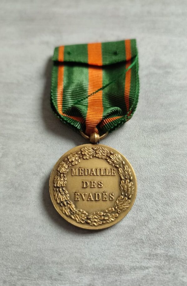 french bronze escapees medal