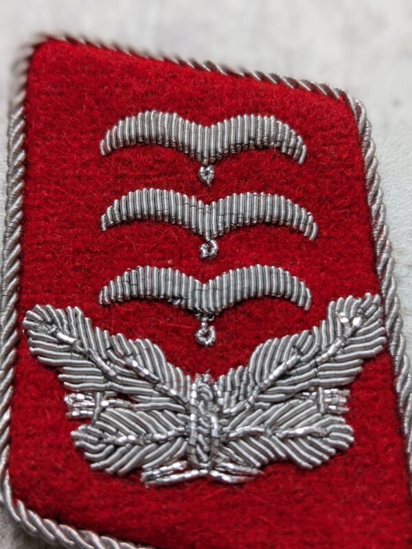 German luftwaffe collar tabs embroidered in silver cannetille