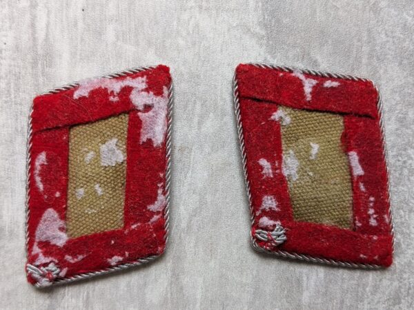 back of the luftwaffe collar tabs