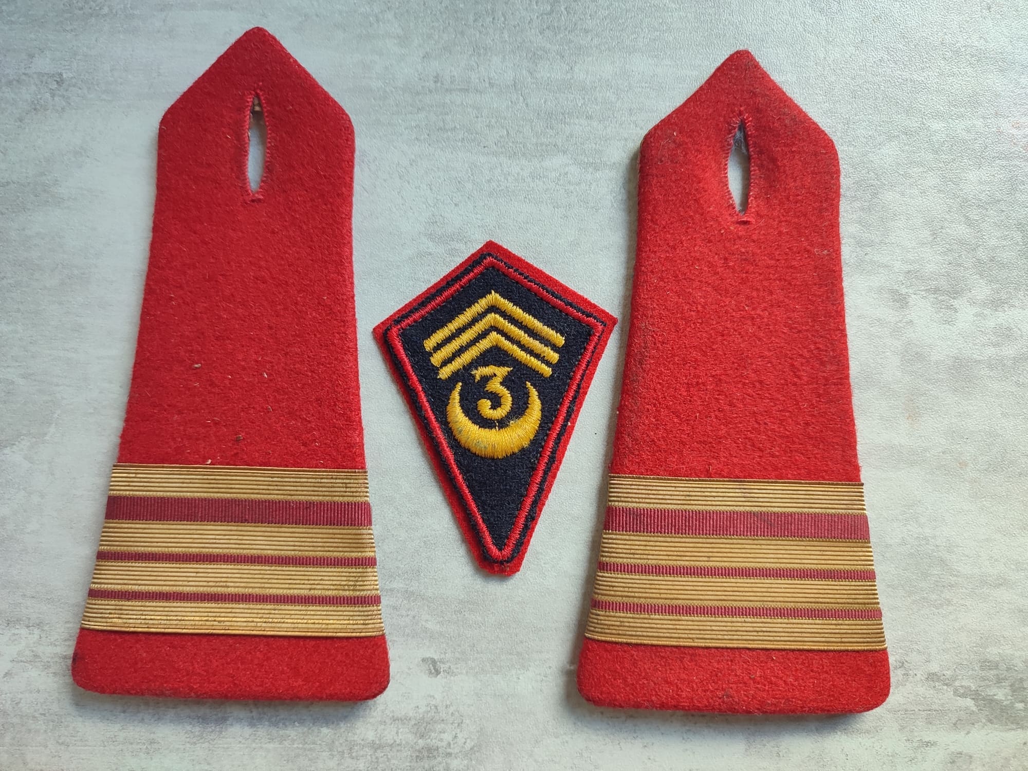 french army spahis epaulettes