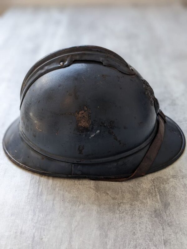 ww1 french helmet right side view