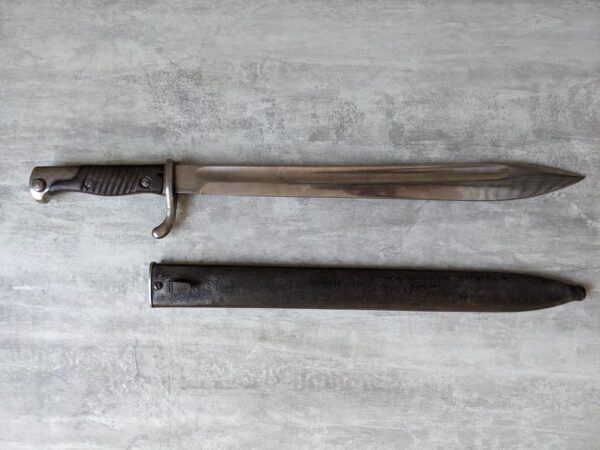 ww1 german bayonet left side view