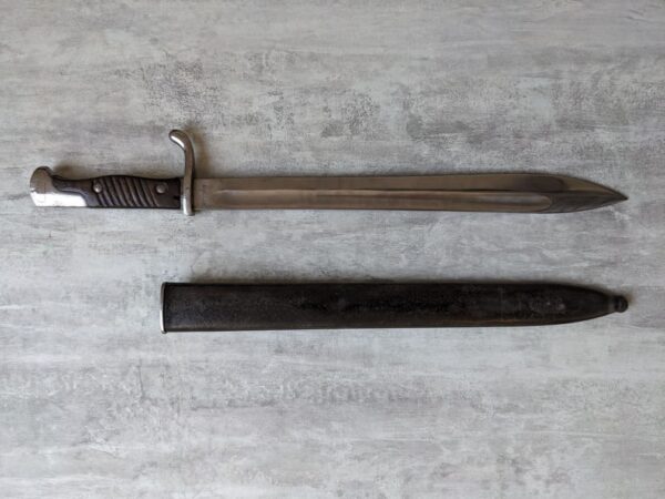 ww1 german bayonet right side view