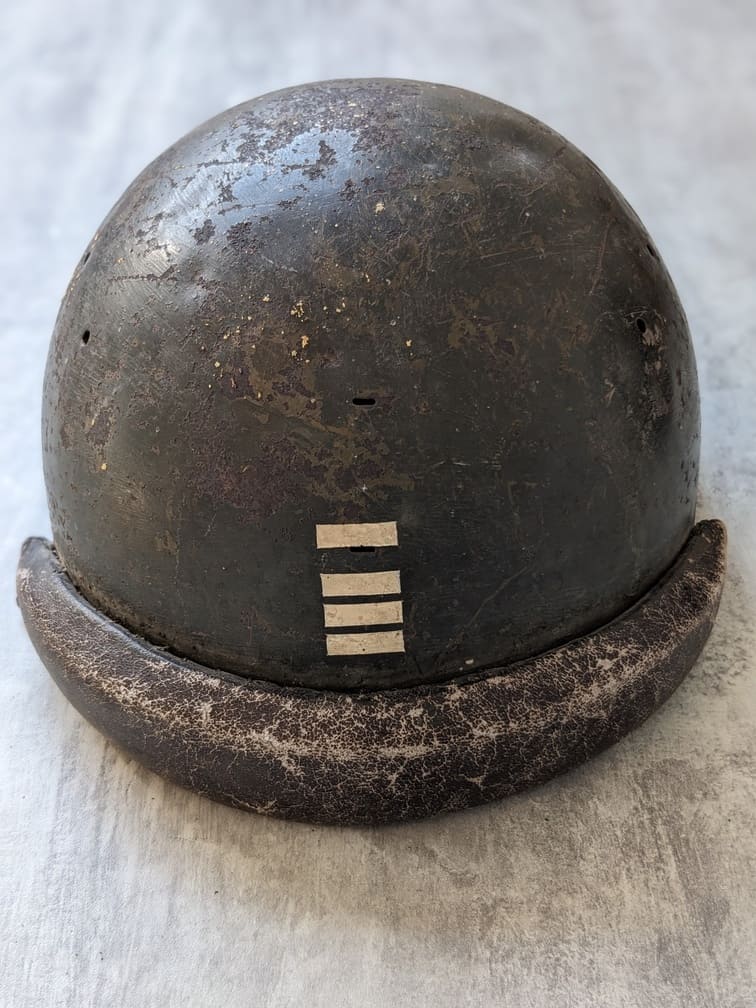 ww2 model 1935-37 french helmet front view