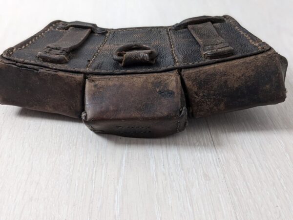 ww2 k98 ammo pouch view from above