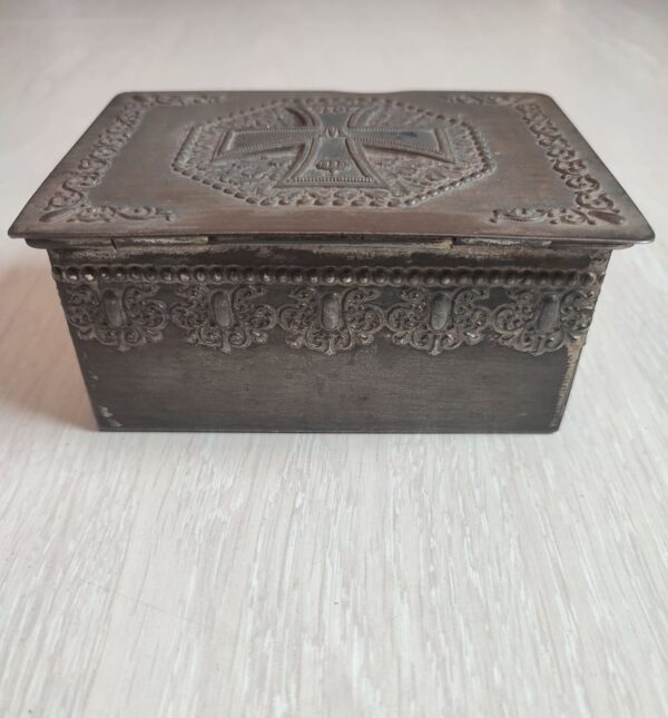 first world war german patriotic box rear view