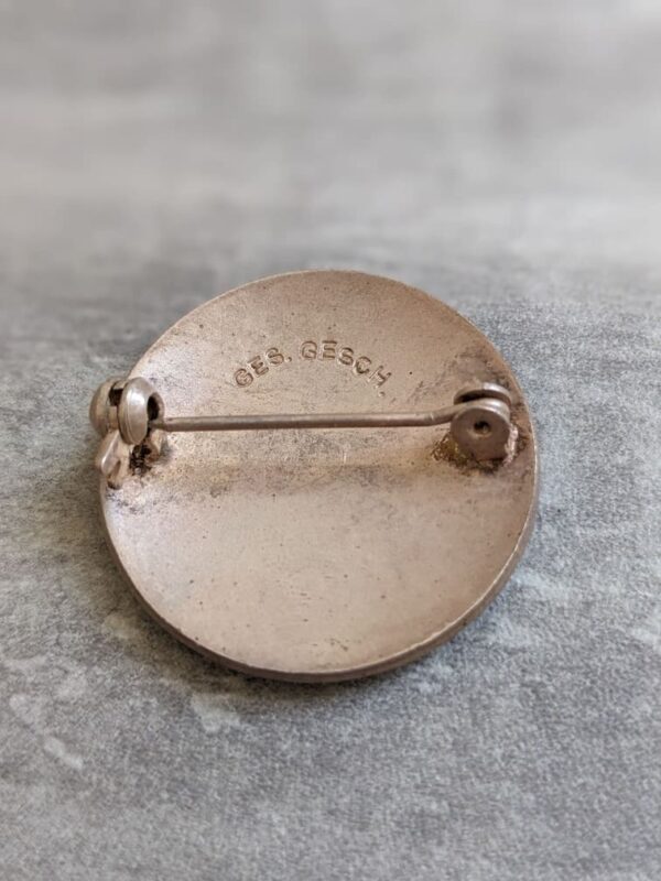 Red Cross Helper’s Service Badge, Third Reich - Image 2