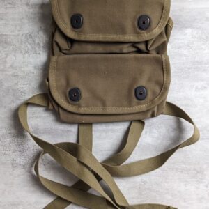 WWII US Grenade Pouch, Two Compartments