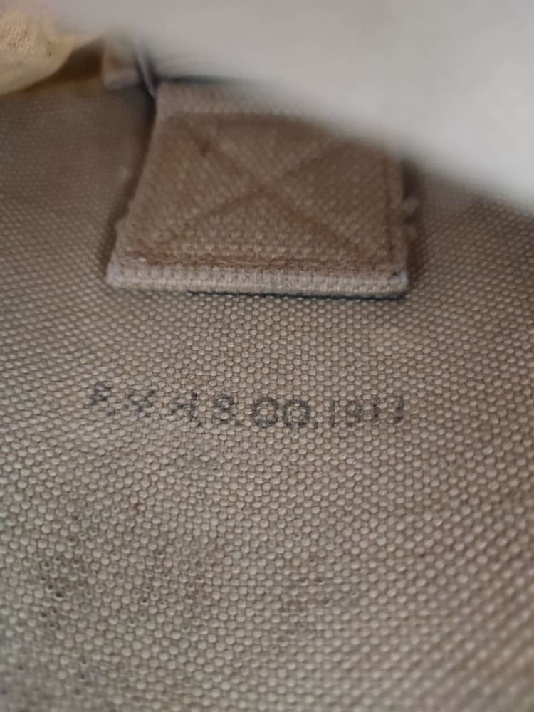 U.S. M-1910 Haversack with Entrenching Tool Cover and Blanket - Image 4