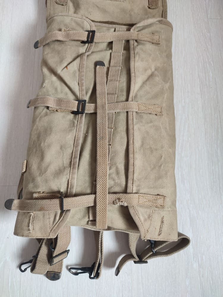 U.S. M-1910 Haversack with Entrenching Tool Cover and Blanket - Image 6