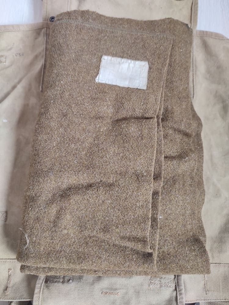 U.S. M-1910 Haversack with Entrenching Tool Cover and Blanket - Image 9