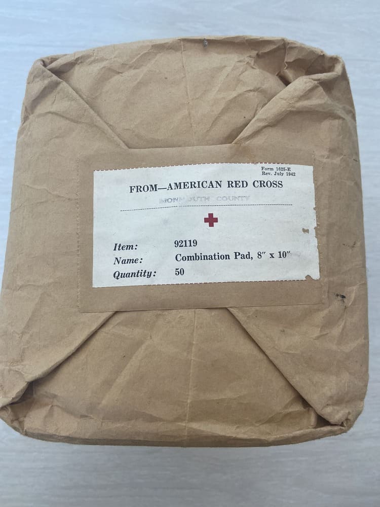 Package of 50 Combination Pads, American Red Cross, WWII