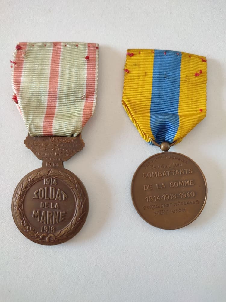 Set of Two Medals Awarded to a Zouave: Battles of the Marne and the Somme - Image 2