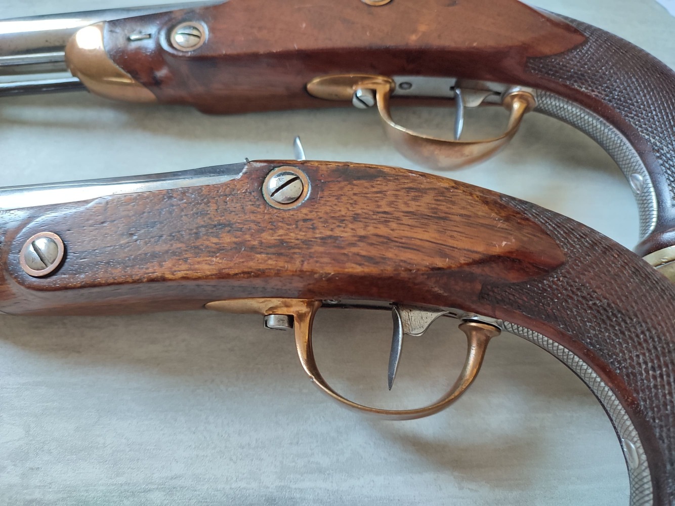 Pareja de Pistolas Francesas de Oficial de Caballería, Modelo 1816/22 - Imagen 6