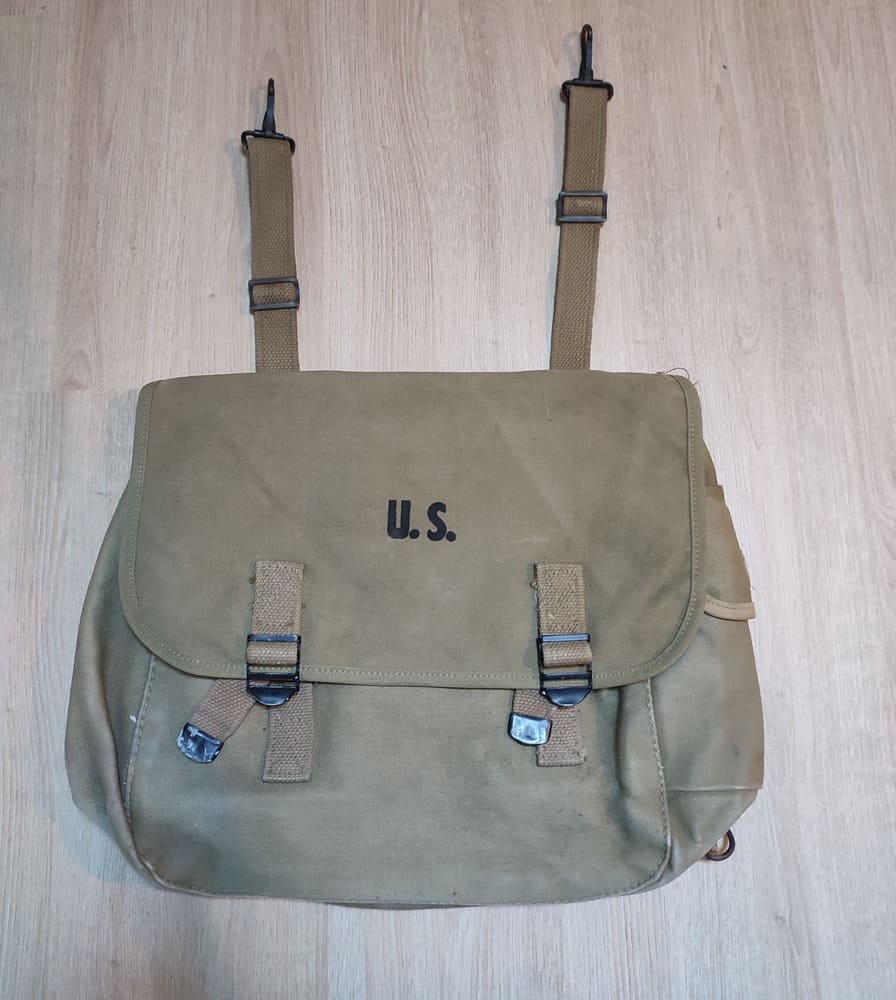US M-36 Rubberized Musette Bag