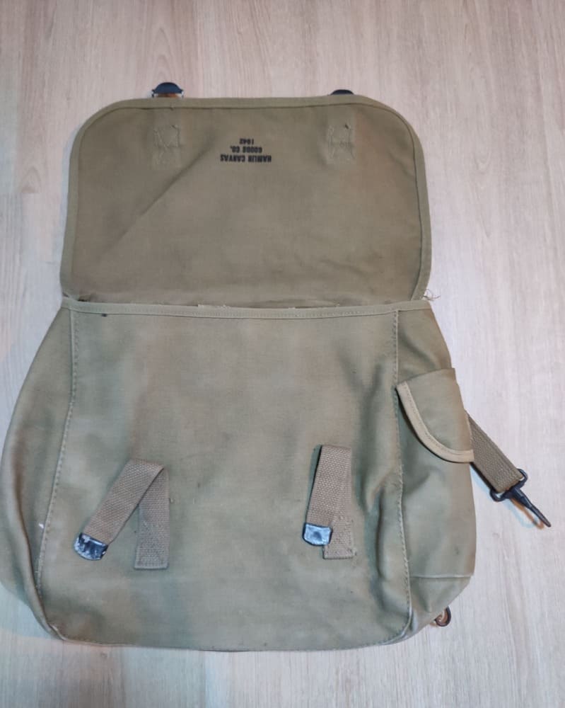 US M-36 Rubberized Musette Bag - Image 3