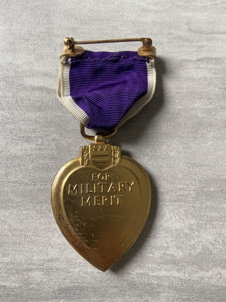 USN / USMC Type I Purple Heart, WWII - Image 2