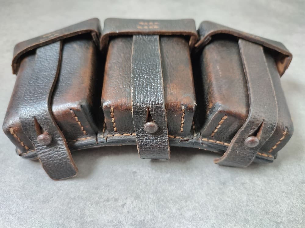 Post-War Kar98k Ammunition Pouch - Image 2