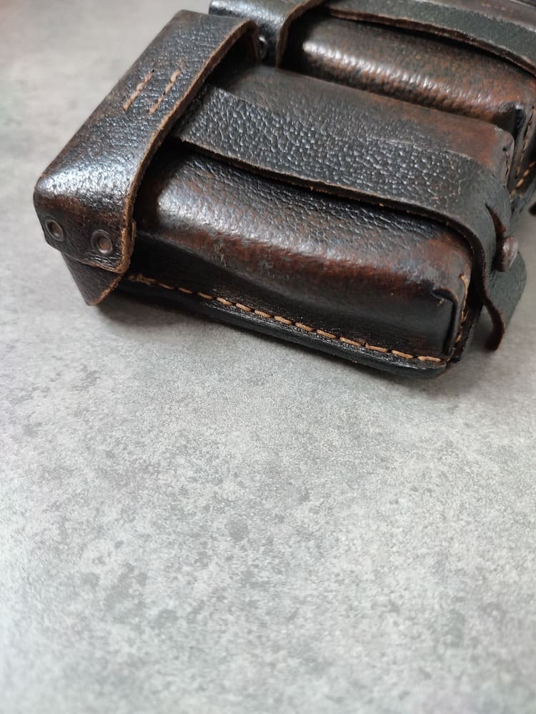 Post-War Kar98k Ammunition Pouch - Image 4