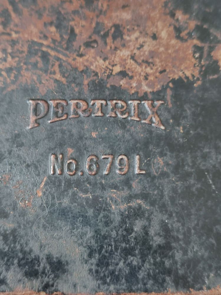 German Pertrix No. 679L Flashlight, WWII - Image 7