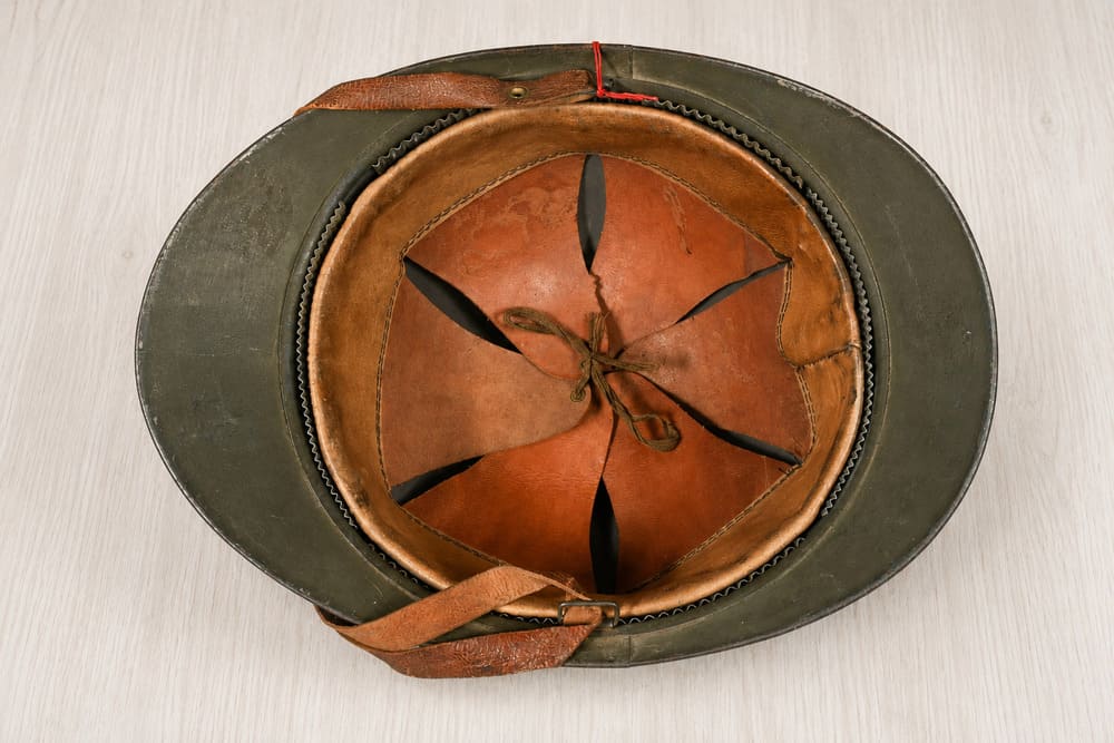 Model 1915 Adrian Infantry Helmet, Reconditioned in 1940 - Image 3