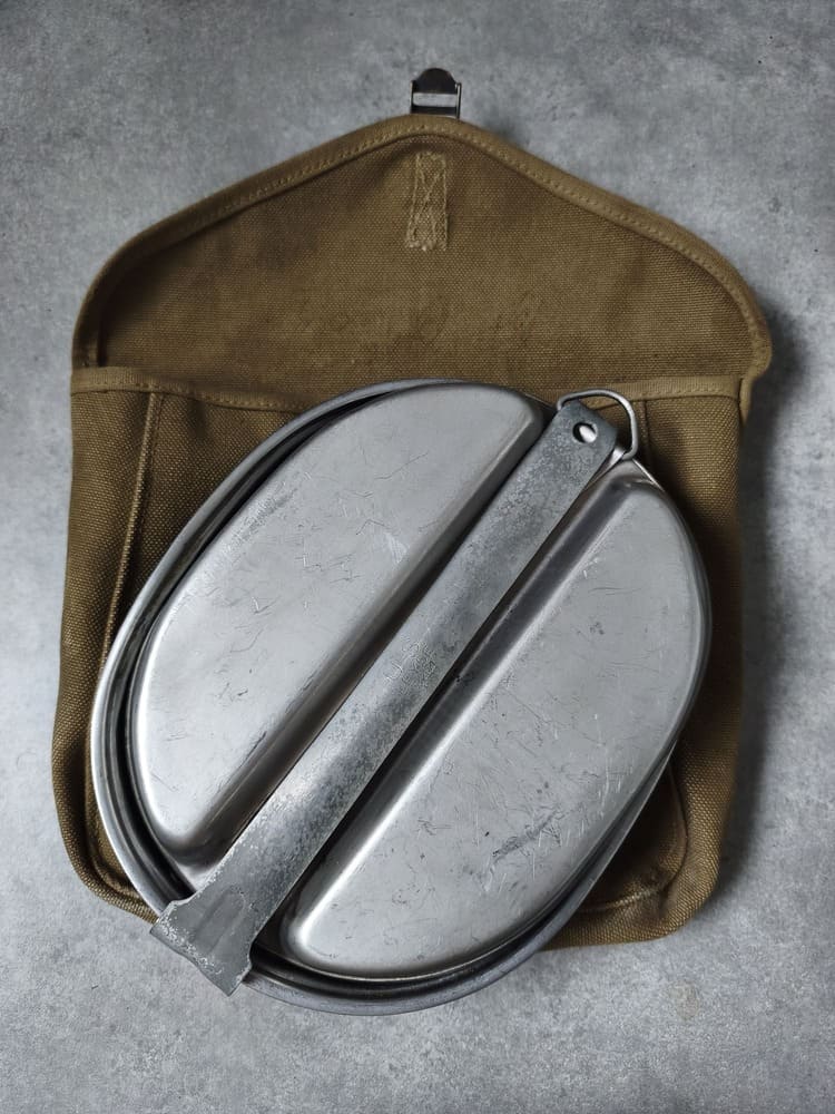 US M1942 Mess Kit with M1928 Cover