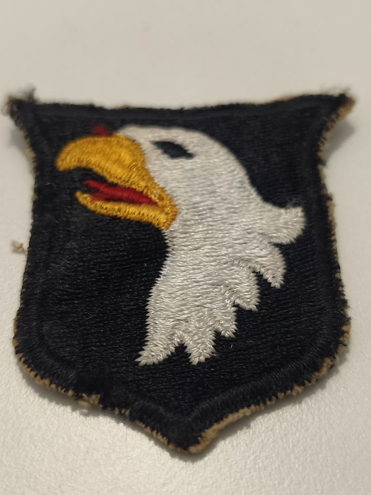 101st Airborne Patch, Type 15 - Image 3