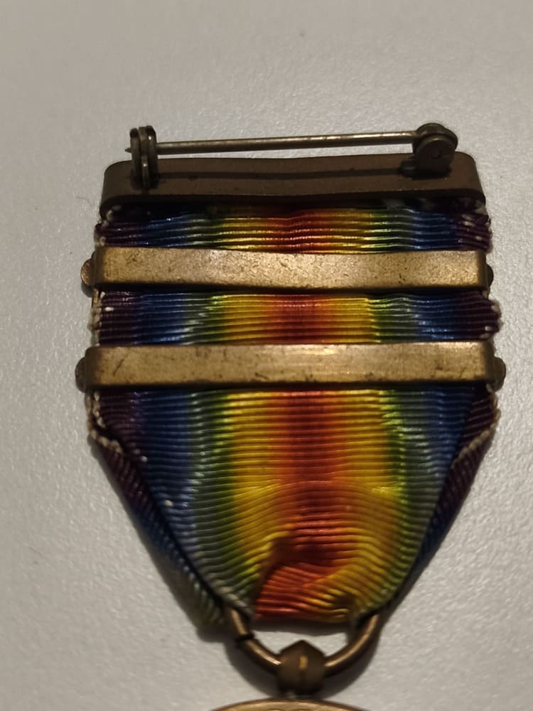 US WWI Victory Medal, 2 Clasps - Image 6