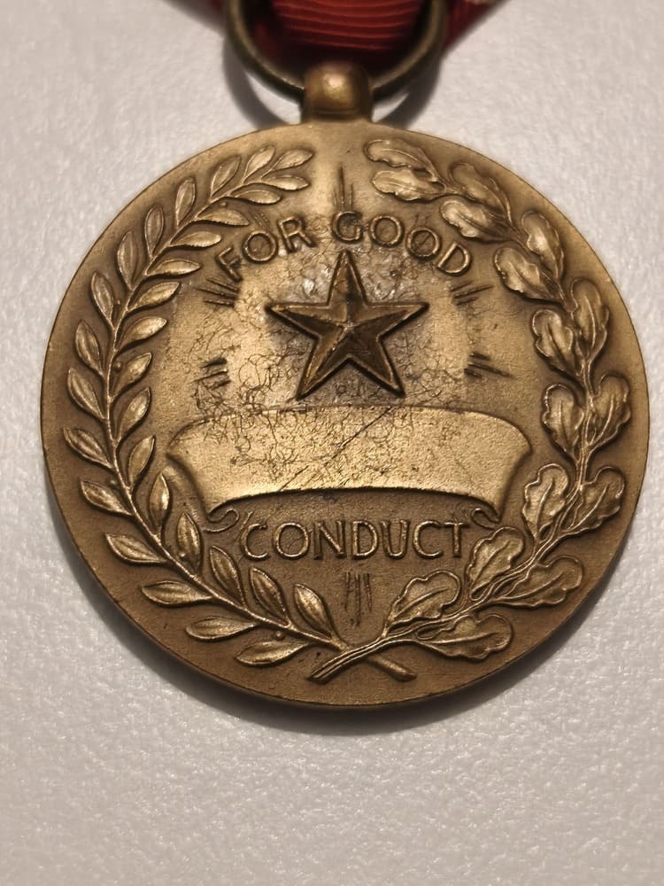 US Good Conduct Medal, World War II - Image 4